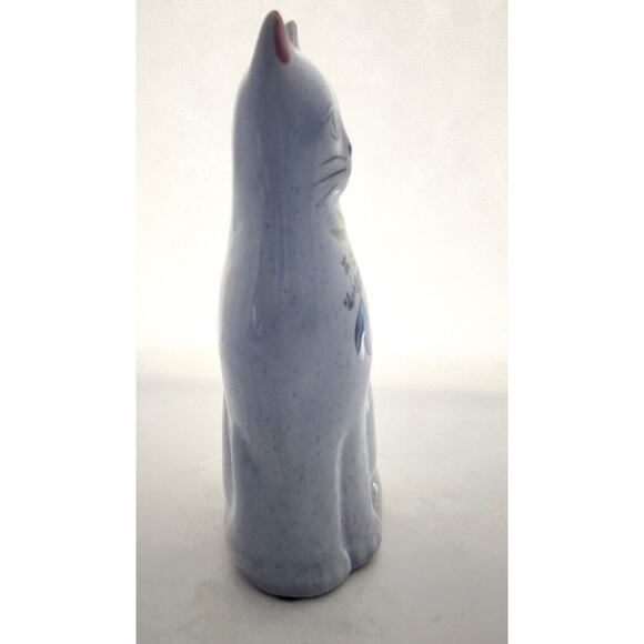 CERAMIC SITTING CAT-N.S. GUSTIN CO.-White-Floral-Shelf Decor-Hand Decorated - Picture 6 of 12